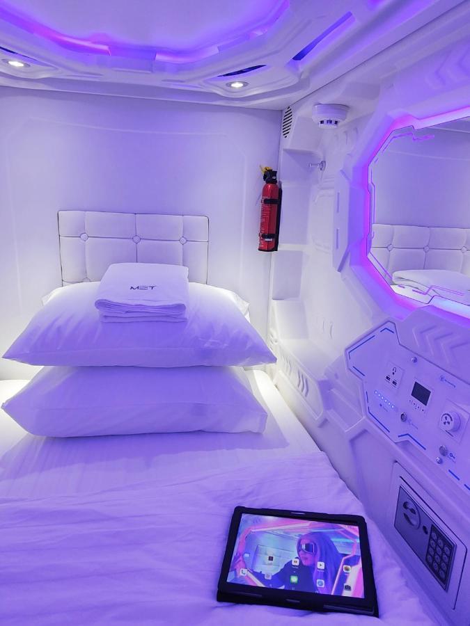 Met A Space Pod @Phrom Phong Bangkok Eksteriør bilde